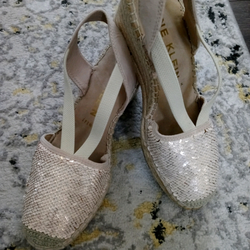 Sequin Wedges